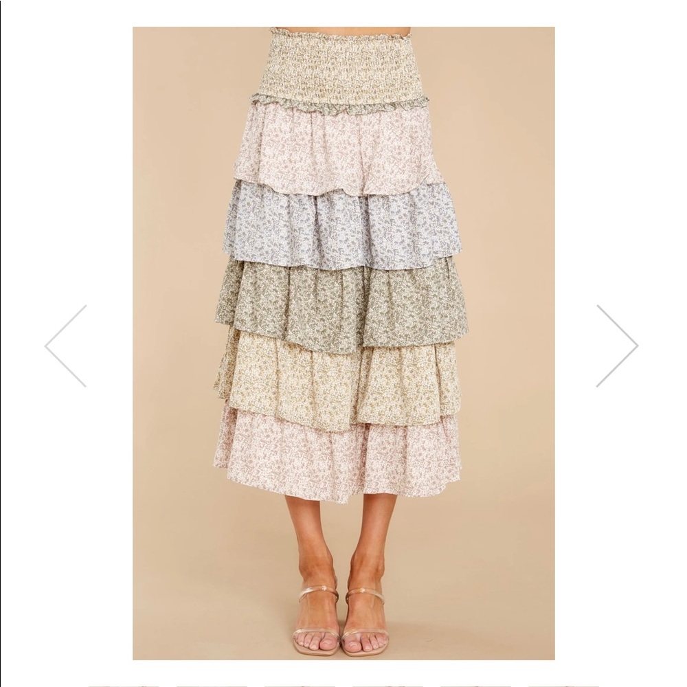 NWT Splendid Look olive tier Ruffle Skirt skirt -M